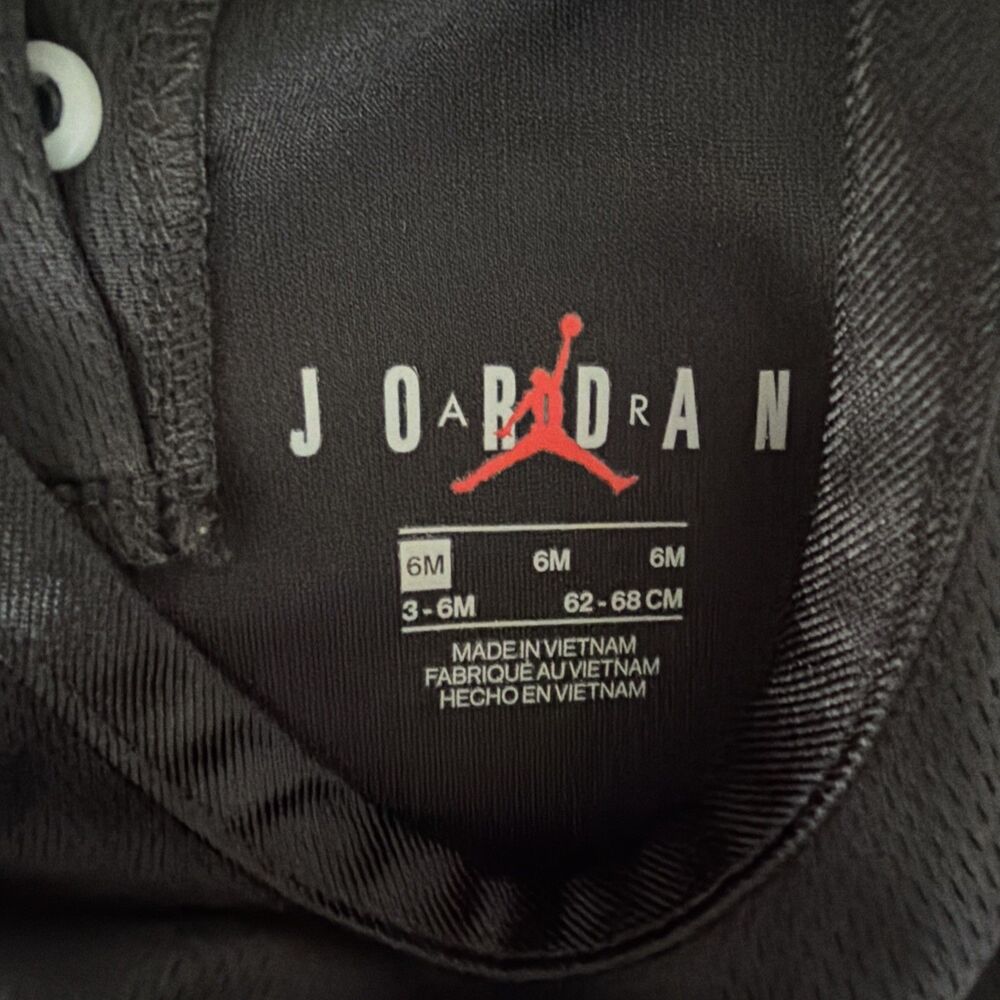Nike Air Jordan Black #23 Romper Size 3-6 Months - Picture 5 of 7